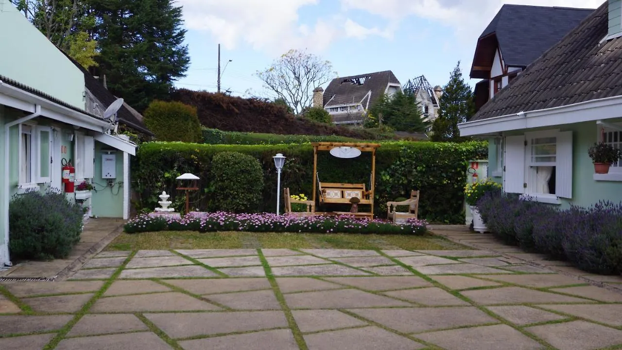 Pousada Chateau Colinas Campos do Jordao 4*,  Brazil